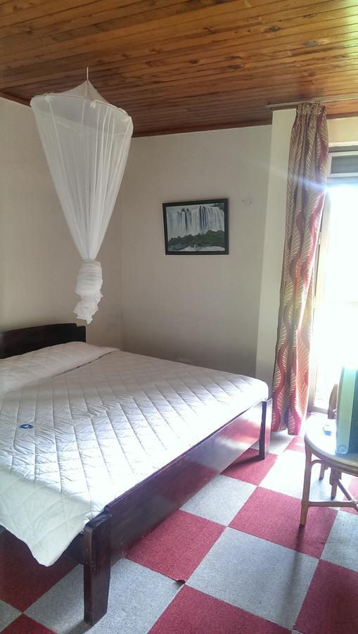 Kabale White Horse Inn מראה חיצוני תמונה